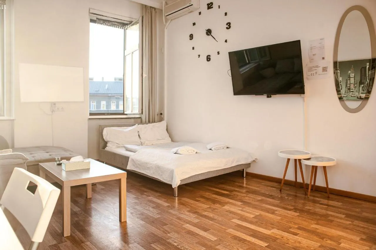 Joyful 2Br Shared Apt Near Millenium Tower & Danube River Vienna Guest house