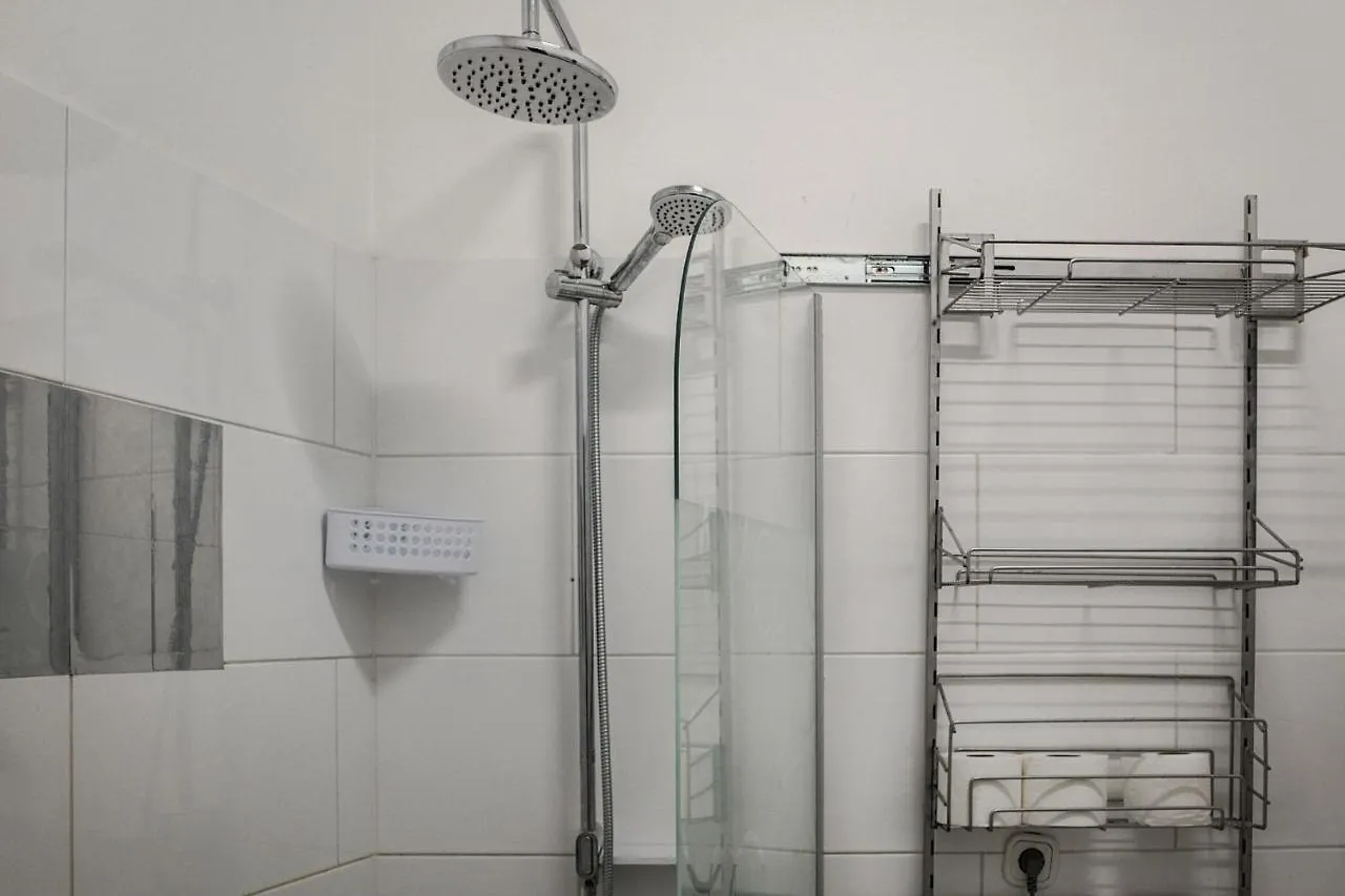 Joyful 2Br Shared Apt Near Millenium Tower & Danube River Vienna Guest house