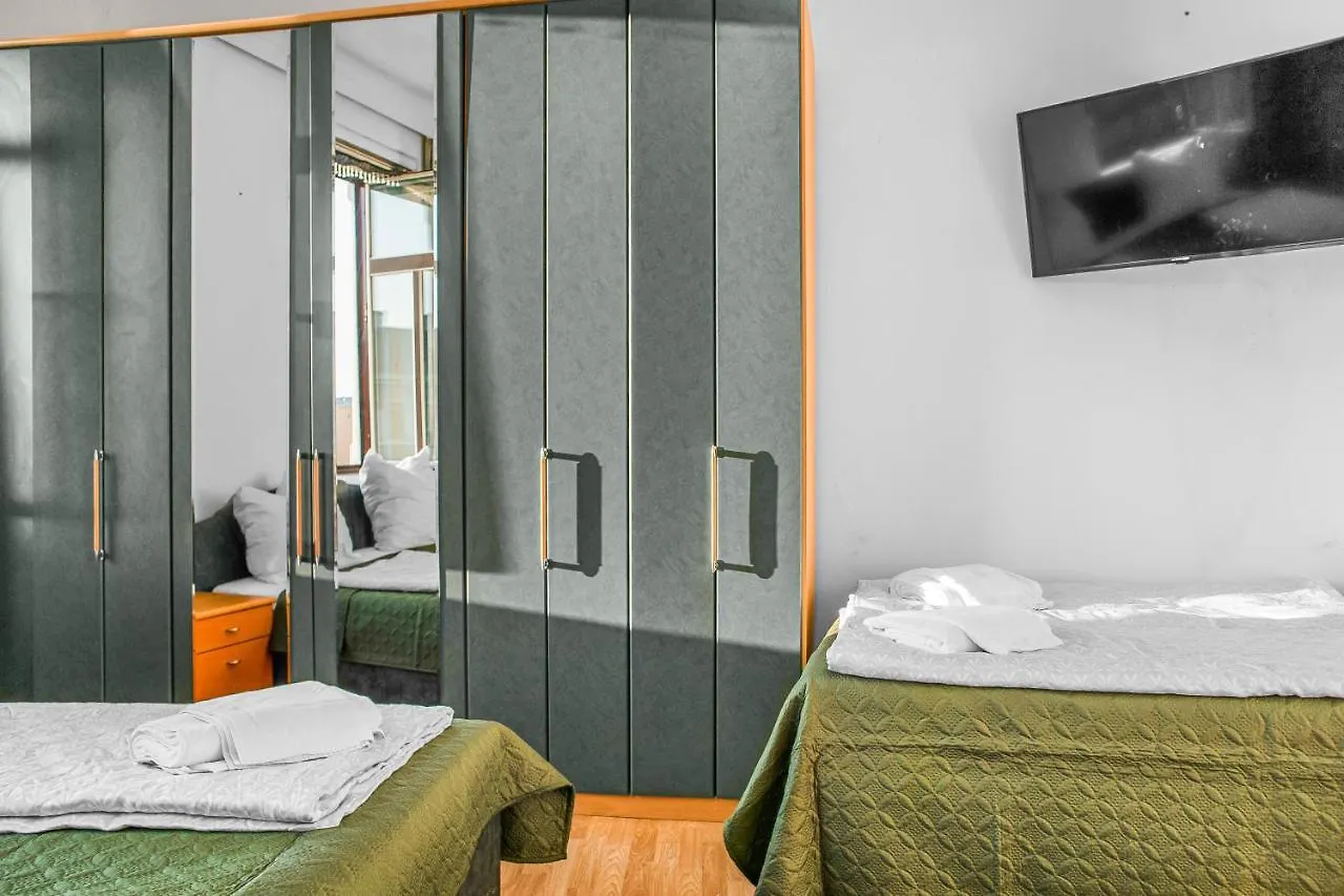 Joyful 2Br Shared Apt Near Millenium Tower & Danube River Vienna