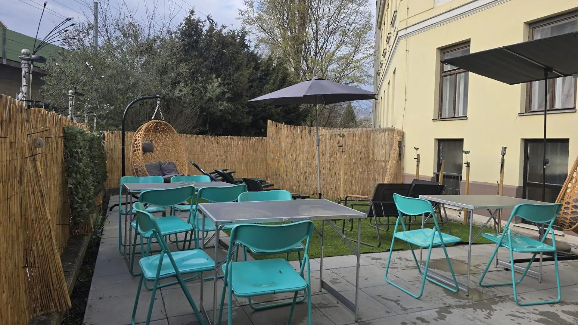 Joyful 2Br Shared Apt Near Millenium Tower & Danube River Vienna Austria